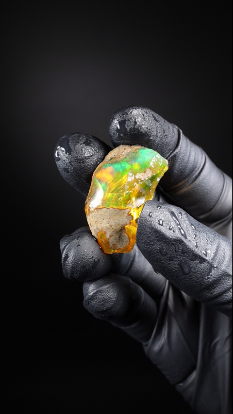 5.66g Rough Specimen