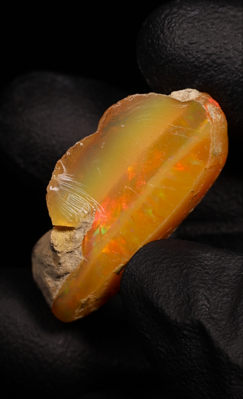 3.83g Rough Single
