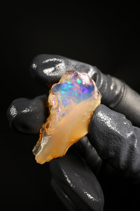 8.10g Rough Specimen