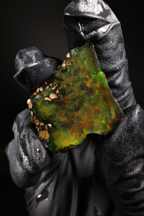 9.97g Rough Specimen