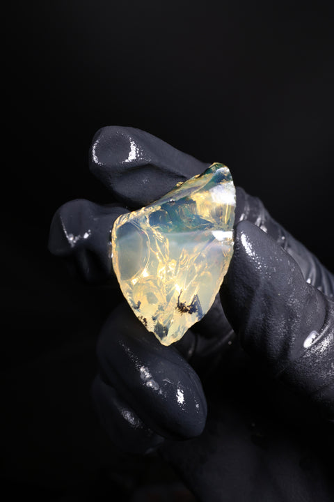 6.81g Rough Specimen