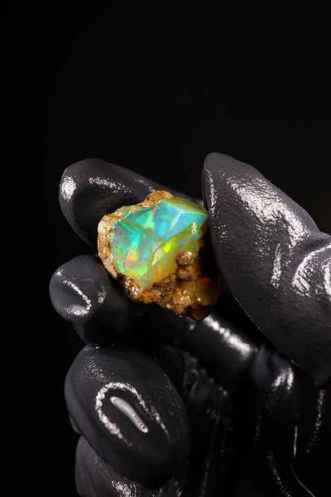 3.89g Rough Specimen