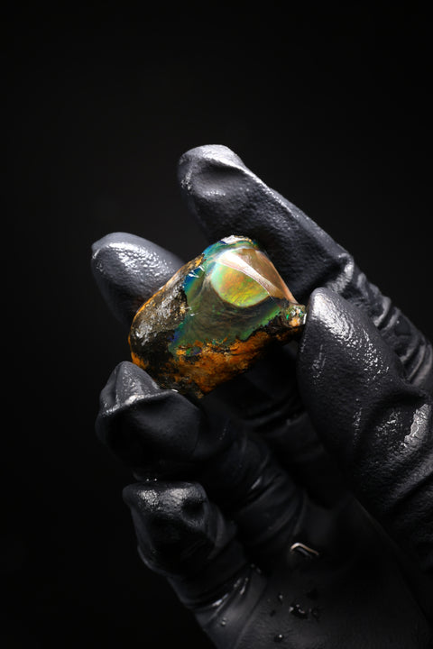 8.87g Rough Specimen