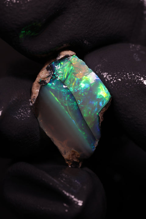 1.36g Chalk Opal
