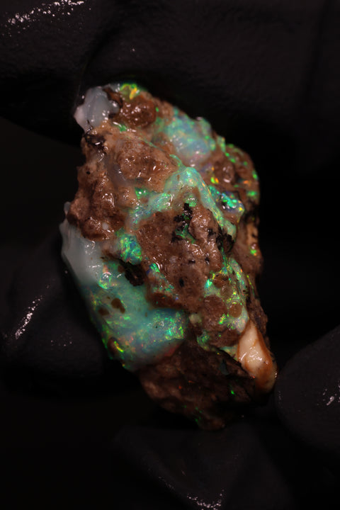 3.29g Chalk Opal