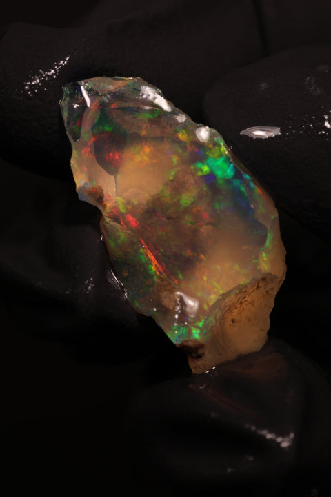 2.22g Chalk Opal