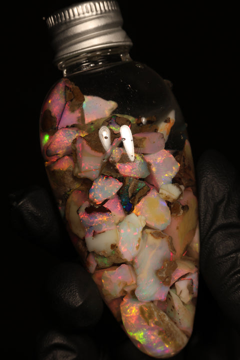 25g Chalk Opal Bulb Ornament