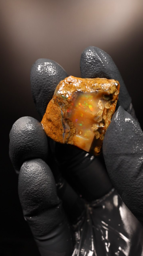 8.23g Rough Specimen
