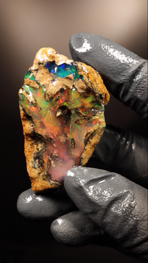 23.84g Rough Specimen