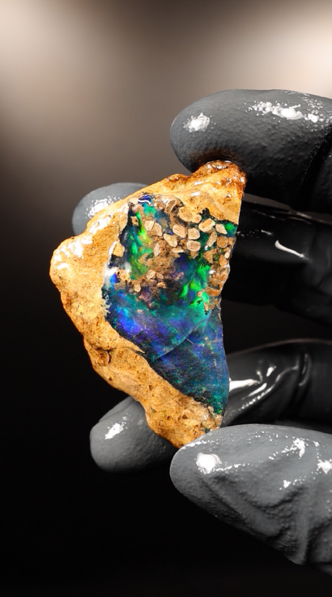 13.91g Rough Specimen