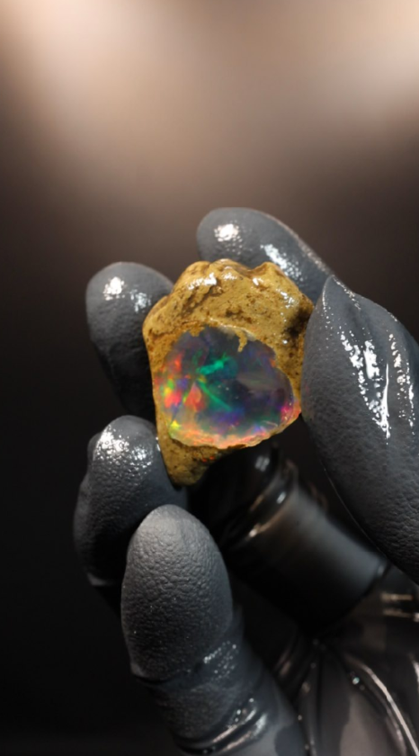 6.65g Rough Specimen
