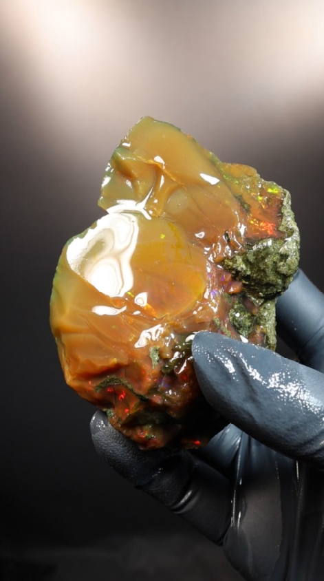 105.61g Rough Specimen