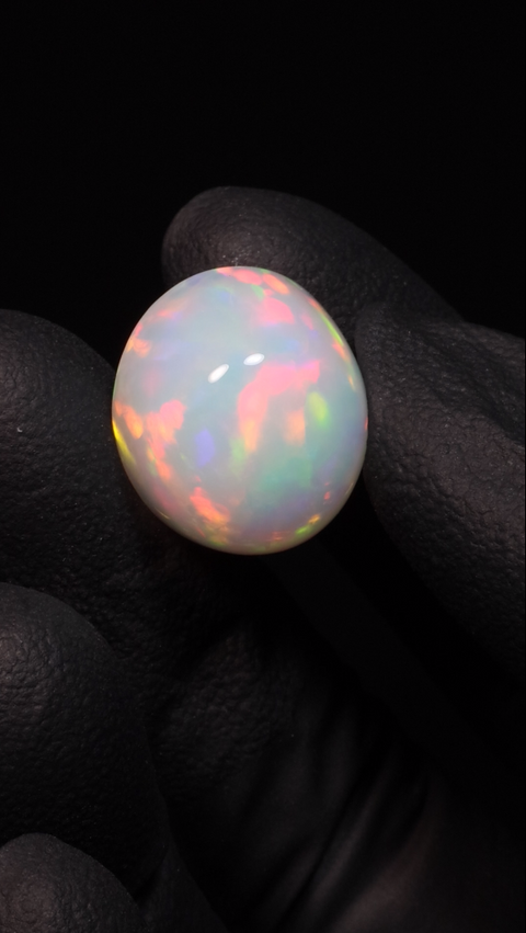 16.40ct Round Cabochon