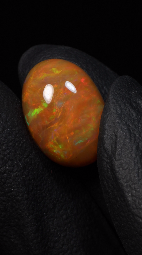 4.70ct Oblong Cabochon