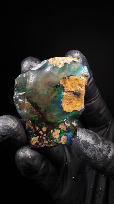 33.35g Rough Specimen