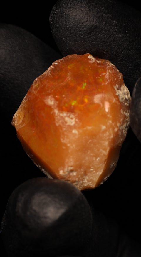 6.85g Rough Single