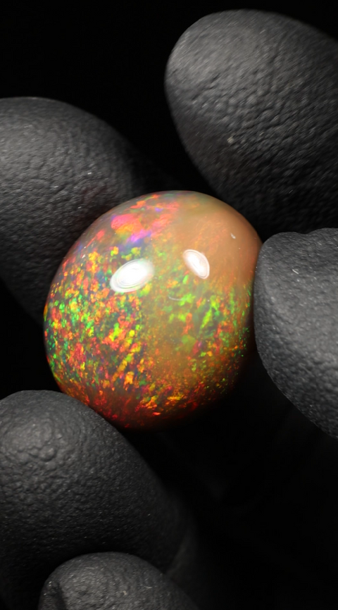 18.70ct Round Cabochon