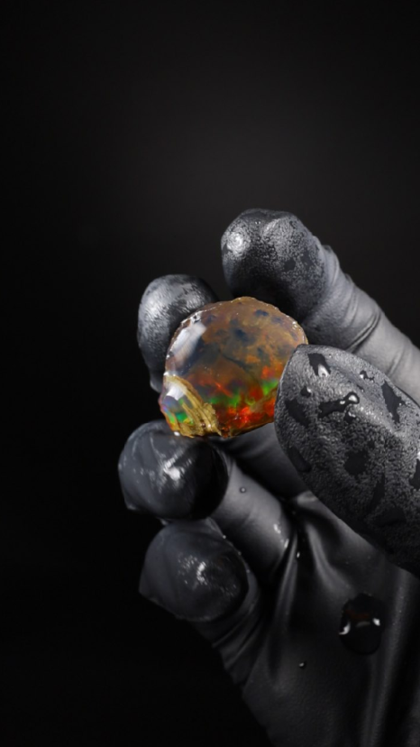 9.34g Rough Specimen