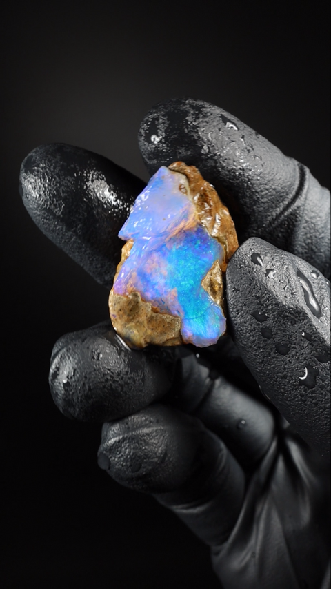 5.79g Rough Specimen