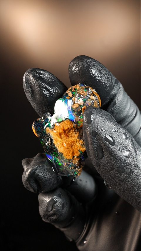 6.75g Rough Specimen