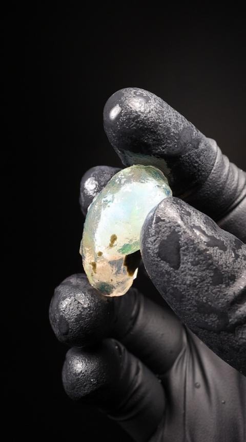 8.14g Rough Specimen