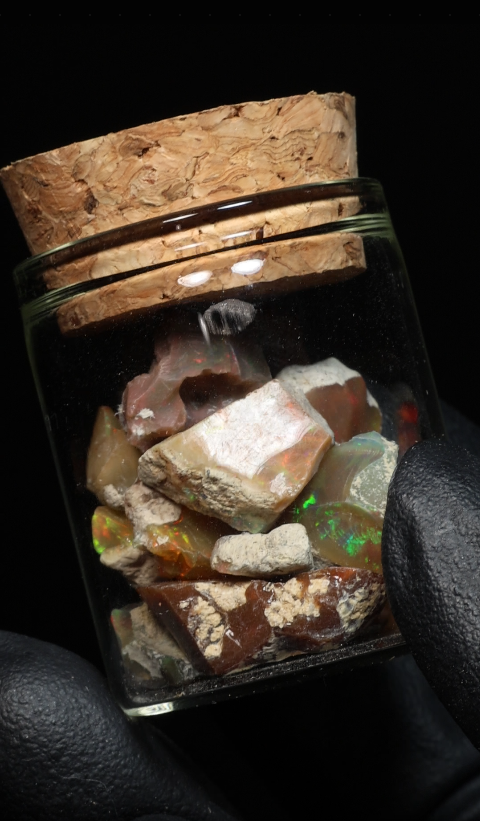 10g Dark Jewelry Grade Jar