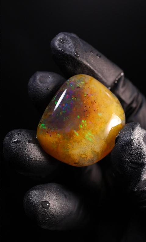 82.95ct Polished Specimen
