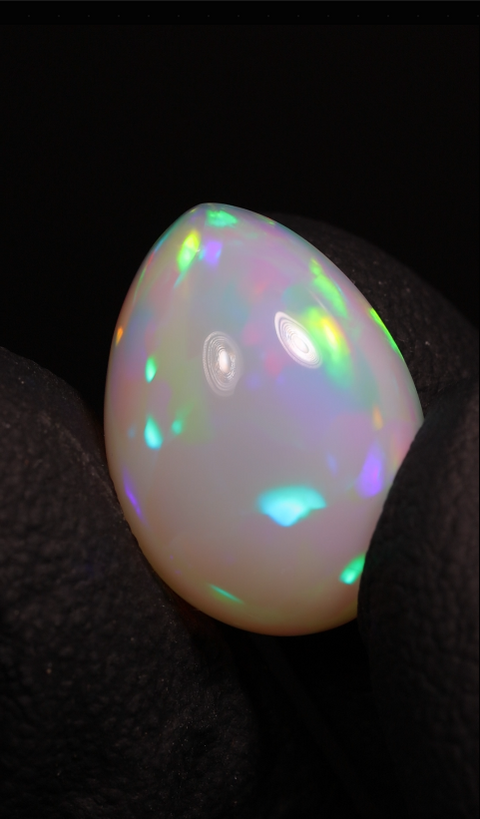 10.70ct Teardrop Cabochon