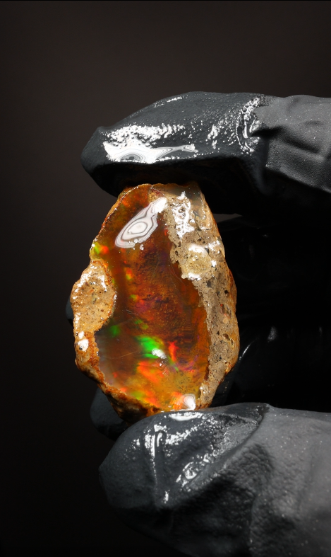17.10g Rough Specimen