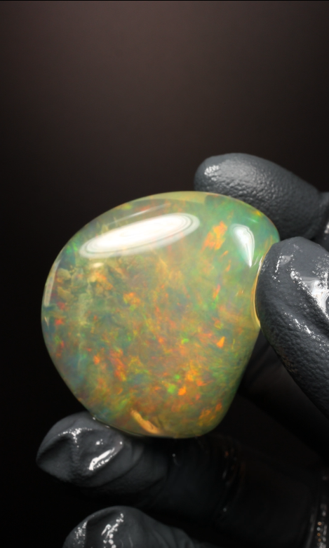 132.05ct Polished Specimen