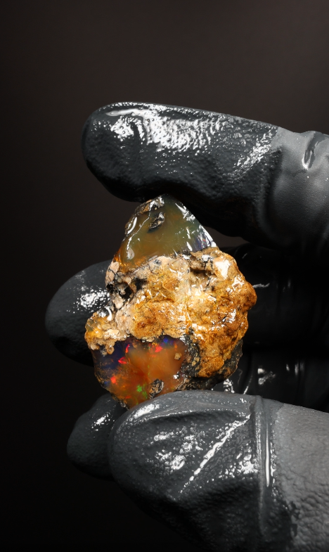 10.62g Rough Specimen