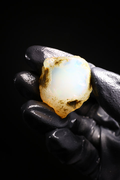 9.89g Rough Specimen