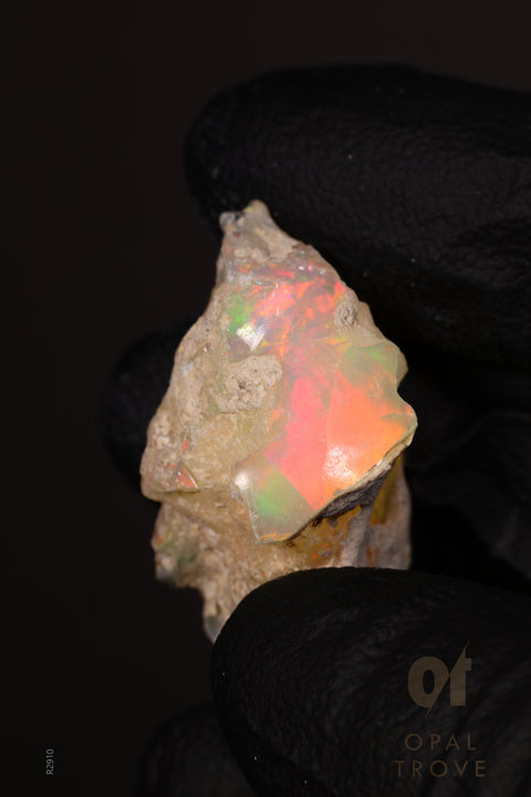 5.27g Rough Ethiopian Jewelry Grade Welo Opal