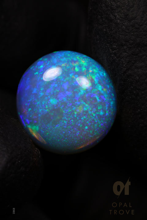 3.25ct Natural Ethiopian Round Cabochon