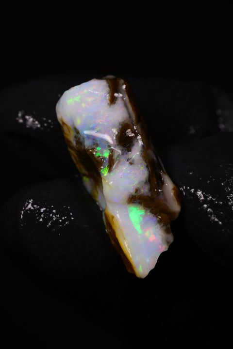 2.05g Chalk Opal