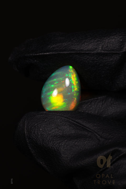 3.60ct Teardrop Cabochon