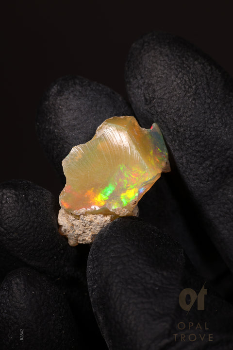 2.11g Rough Ethiopian Jewelry Grade Welo Opal