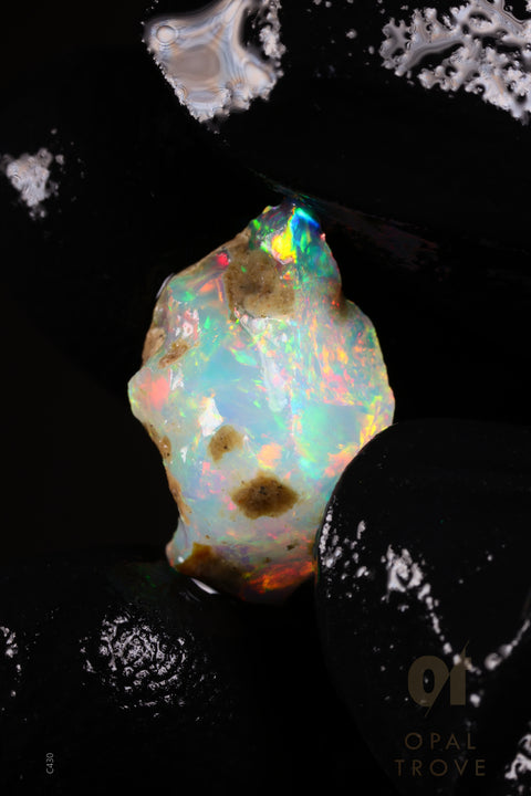 0.86g Rough Ethiopian Chalk Opal