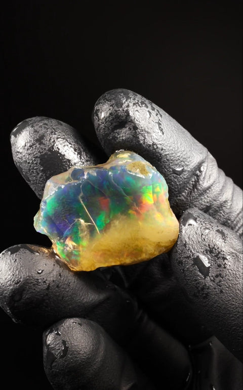 9.87g Rough Specimen