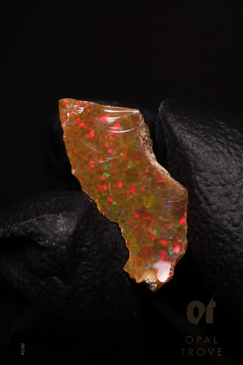 0.43 Rough Ethiopian Jewelry Grade Welo Opal