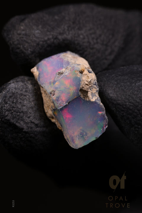 1.38g Rough Ethiopian Jewelry Grade Welo Opal