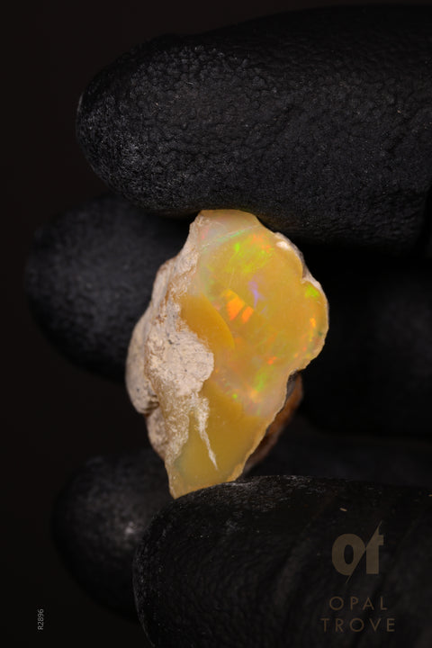 2.76g Rough Ethiopian Jewelry Grade Welo Opal
