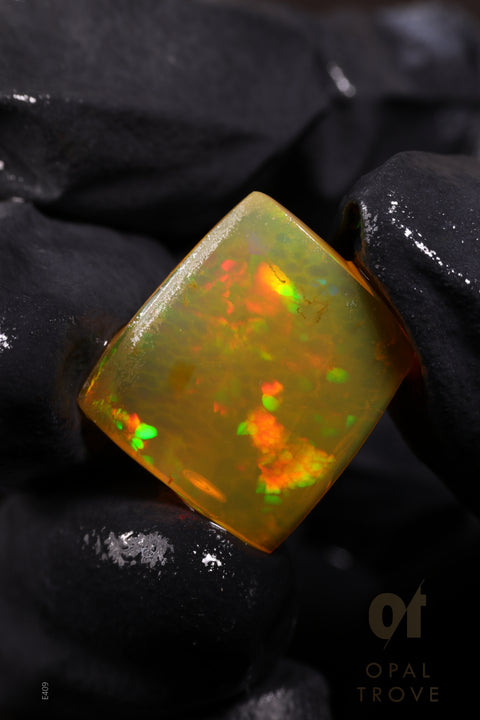 12.35ct Polished Ethiopian Specimen Welo Opal