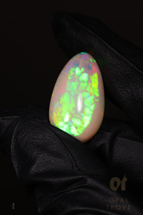 15.25ct Teardrop Cabochon