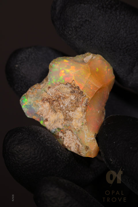 4.41g Rough Ethiopian Jewelry Grade Welo Opal