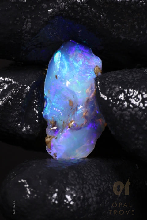 1.13g Rough Ethiopian Chalk Opal