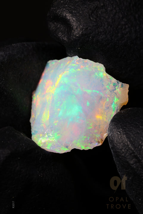0.79g Rough Ethiopian Jewelry Grade Welo Opal