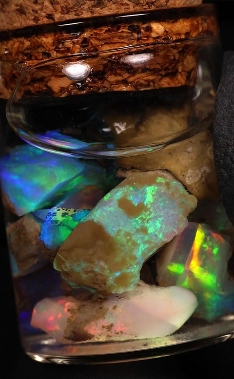 5.00g Chalk Opal Jar
