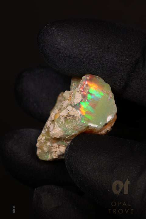 3.74g Rough Ethiopian Jewelry Grade Welo Opal
