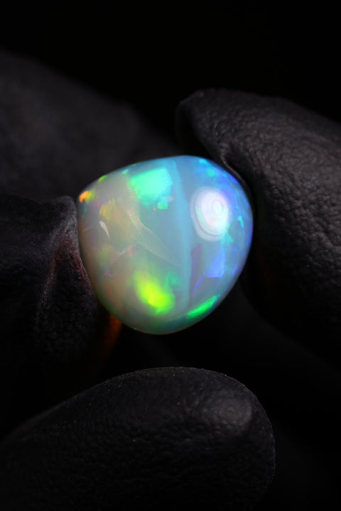 5.30ct Teardrop Cabochon
